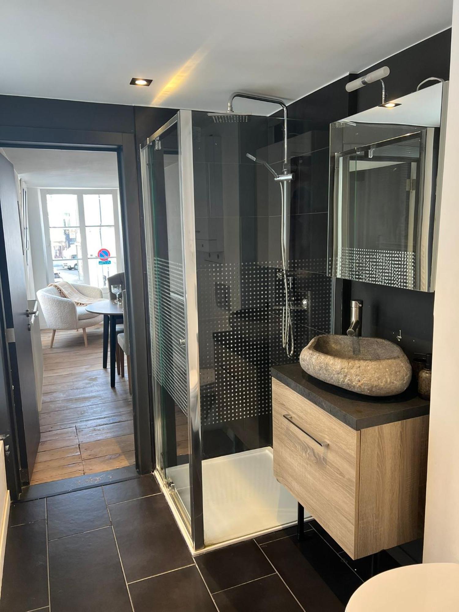 Rr Suite Антверпен Екстериор снимка